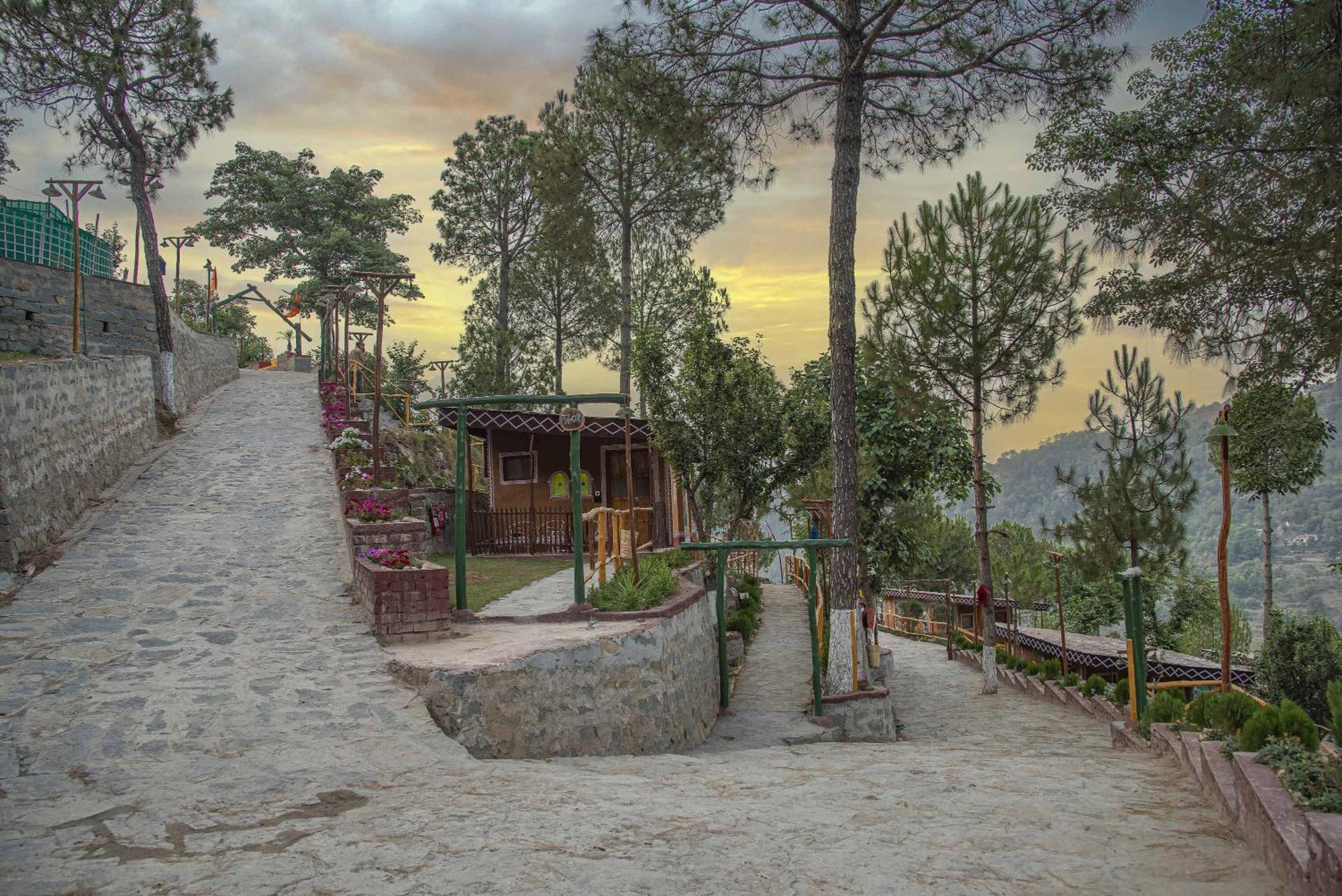 A Kasauli Ggaon By Echor Hotel Ngoại thất bức ảnh